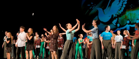 THEATERAUFFÜHRUNG ZUM SCHULJAHRESABSCHLUSS AM 15. JULI IM ERNST DEUTSCH THEATER